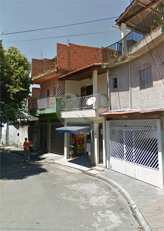 Sobrado à venda com 3 quartos, sendo 1 suíte, em Parque Edu Chaves, São Paulo, SP