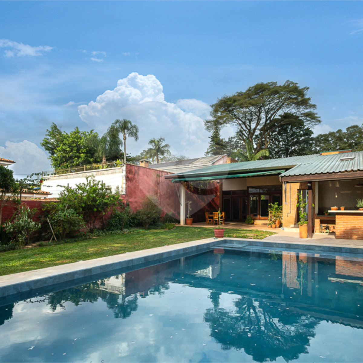 Casa Térrea à venda com 3 quartos, sendo 1 suíte,  em Alto da Boa Vista, São Paulo, SP
