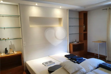 Casa à venda ou para alugar com 5 suítes no condomínio Residencial Morumbi Q.1, São Paulo - SP