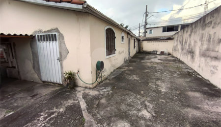 Casa à venda com 2 suítes em Jardim Ana Maria, São Paulo, SP