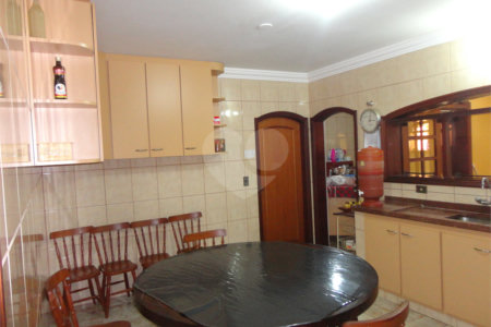 Chácara à venda com 4 suítes em Monte Alegre, Vinhedo, SP