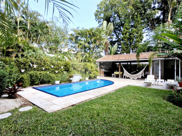 Casa à venda com 4 suítes em Alto da Boa Vista, São Paulo, SP
