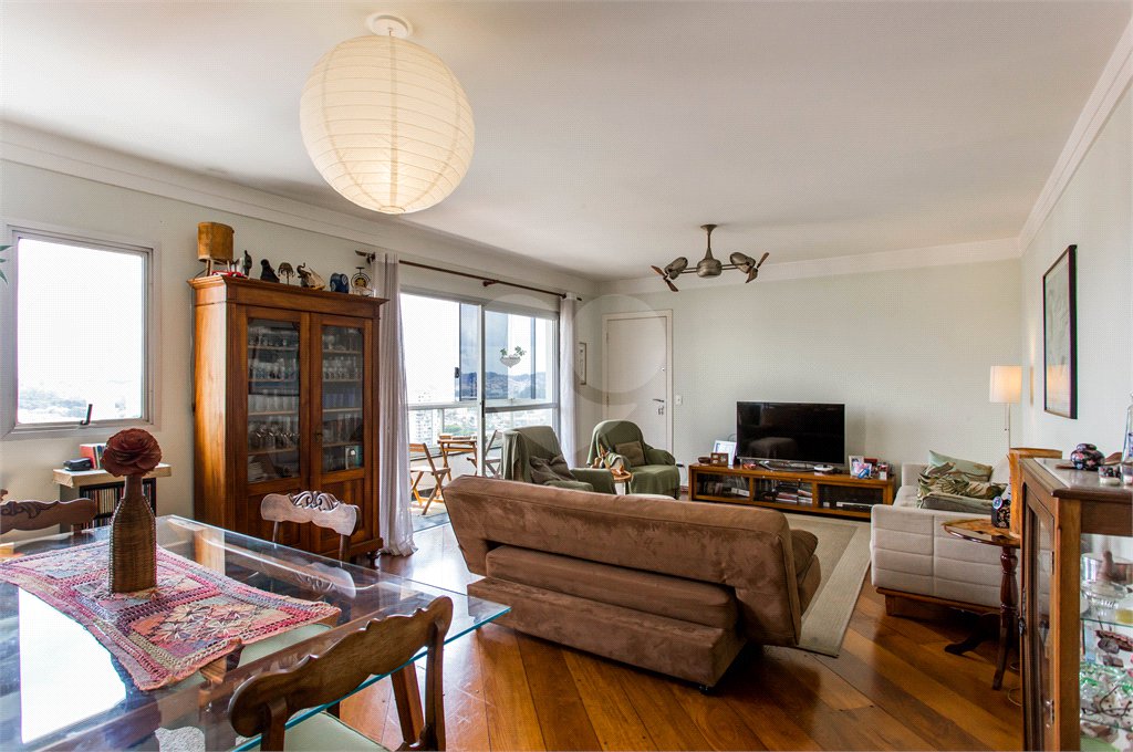 Apartamento à venda com 4 quartos, sendo 3 suítes, em Jardim Londrina, São Paulo, SP