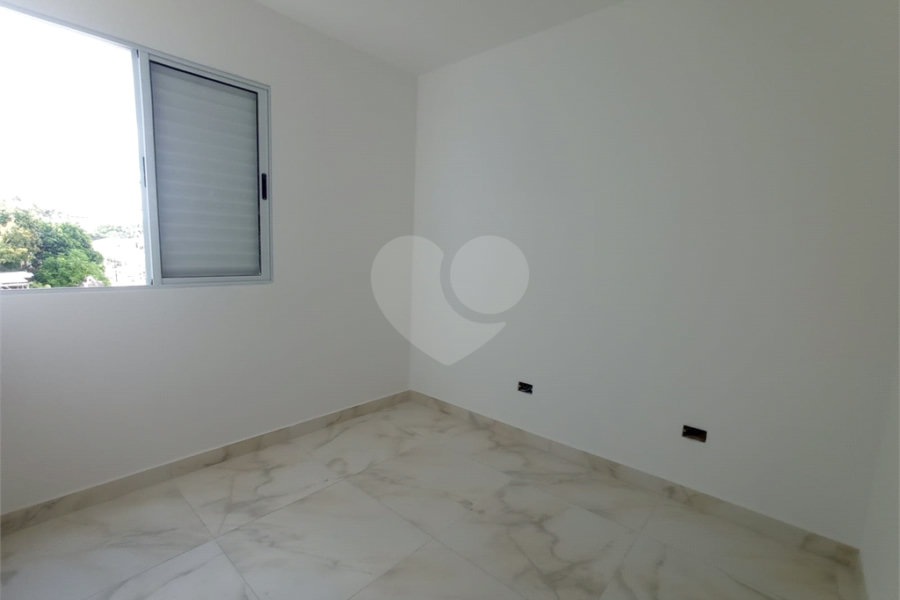 Casa à venda com 2 quartos no condomínio Regina, São Paulo - SP