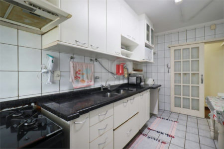 Apartamento à venda com 4 quartos, sendo 2 suítes, em Fazenda Morumbi, São Paulo, SP