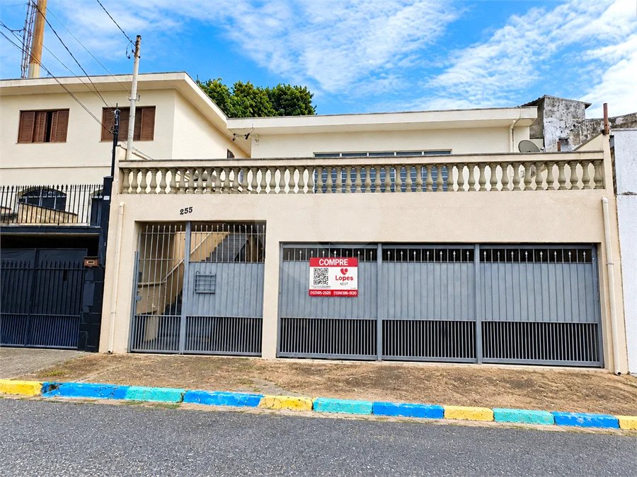 Sobrado à venda com 4 quartos, sendo 1 suíte, em Jardim Bonfiglioli, São Paulo, SP