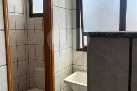 Apartamento à venda com 2 quartos no Centro, Araraquara, SP
