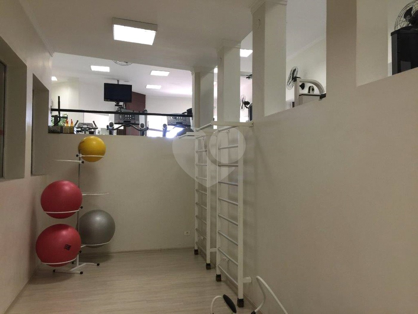 Apartamento à venda com 4 quartos, sendo 3 suítes, em Bosque da Saúde, São Paulo, SP