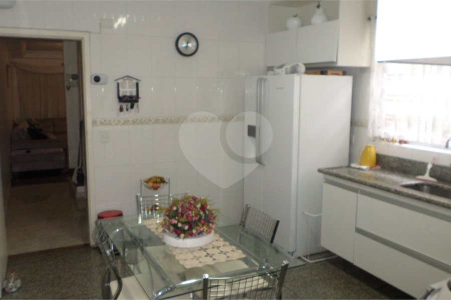 Sobrado à venda com 3 quartos, sendo 1 suíte, em Horto, São Paulo, SP
