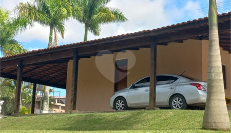Chácara à venda com 3 quartos, sendo 1 suíte, no Centro, Guararema, SP