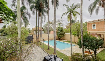 Casa à venda ou para alugar com 5 suítes em Alto da Boa Vista, São Paulo, SP