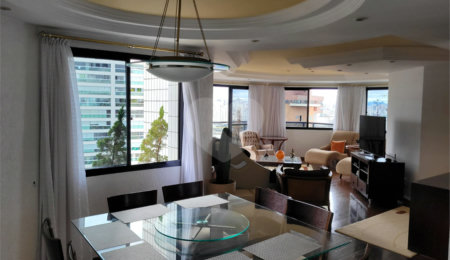 Apartamento à venda com 6 quartos, sendo 1 suíte,  em Parque da Mooca, São Paulo, SP