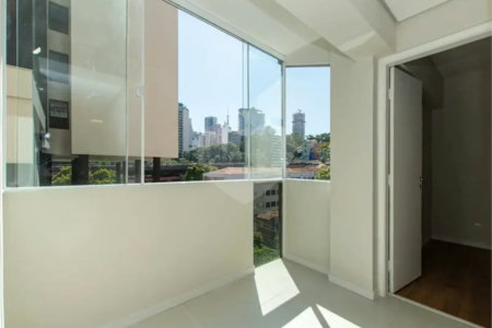 Apartamento à venda com 2 quartos em Pinheiros, São Paulo, SP