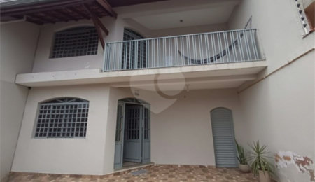 Casa à venda com 3 quartos, sendo 1 suíte, em Wanel Ville, Sorocaba, SP