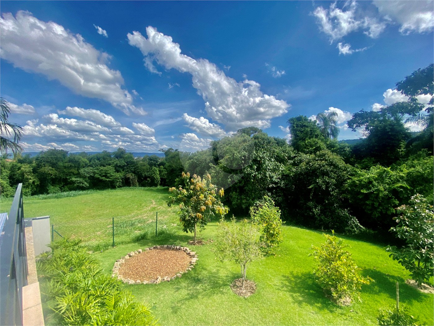 Casa à venda com 5 suítes em Glebas, Louveira, SP