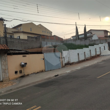 Terreno à venda em Jardim Alvinópolis, Atibaia, SP