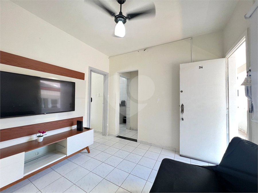 Apartamento à venda com 1 quarto em Guilhermina, Praia Grande, SP