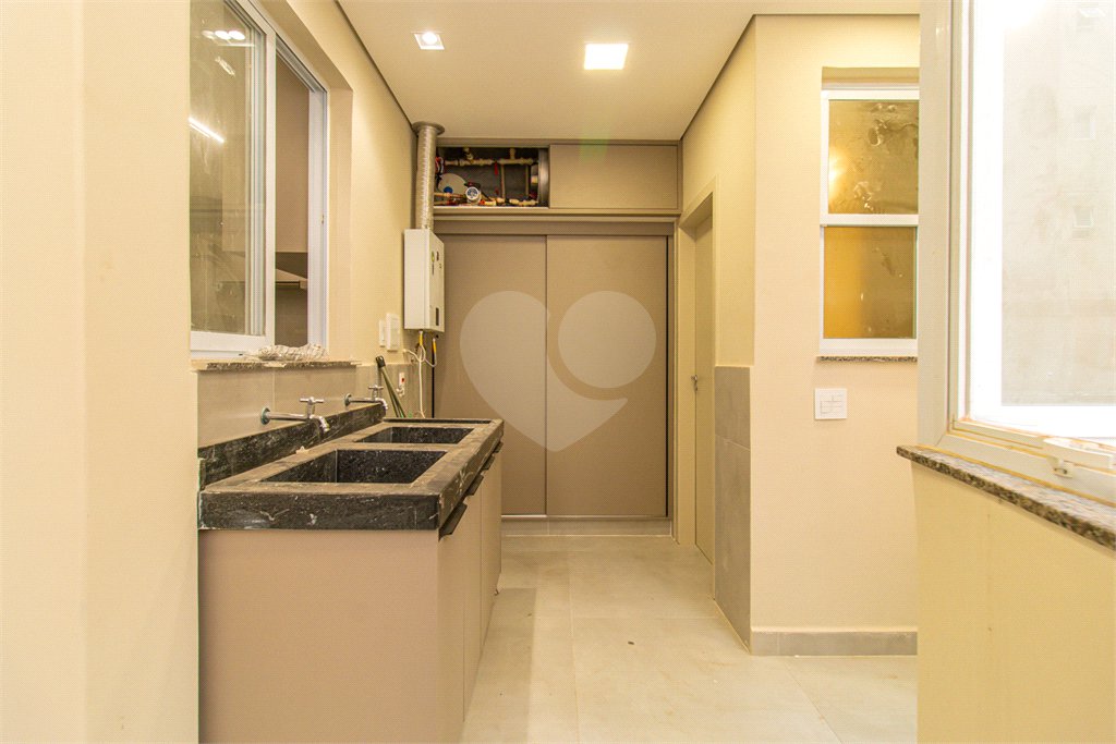 Apartamento à venda com 3 quartos, sendo 2 suítes, em Bela Vista, São Paulo, SP