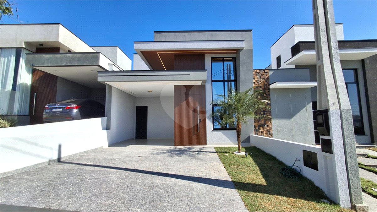 Casa à venda com 3 quartos, sendo 1 suíte, no condomínio Jardim Residencial Villagio Ipanema I, Sorocaba - SP