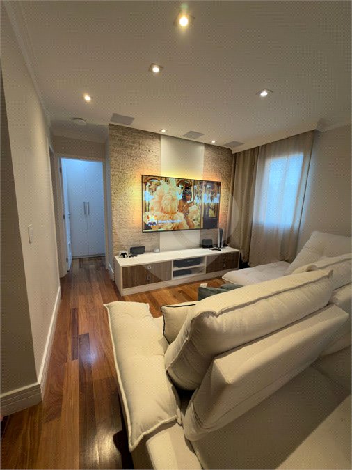 Apartamento à venda com 2 suítes em Jardim Londrina, São Paulo, SP