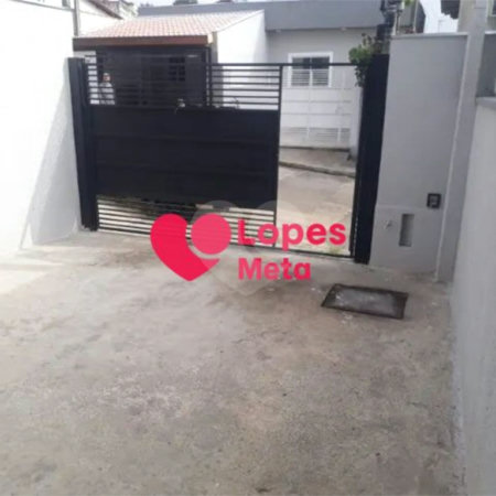 Casa à venda com 2 quartos, sendo 1 suíte, em Residencial Estoril, Taubaté, SP