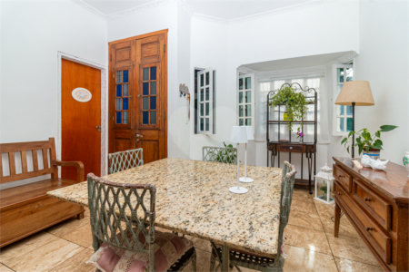 Casa à venda com 3 quartos, sendo 1 suíte,  em Chácara Monte Alegre, São Paulo, SP