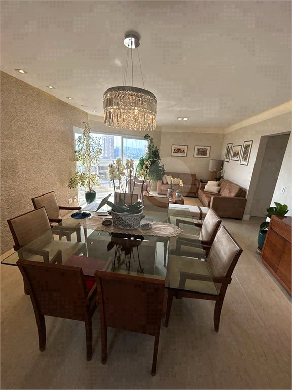 Apartamento à venda com 3 suítes em Santa Teresinha, São Paulo, SP