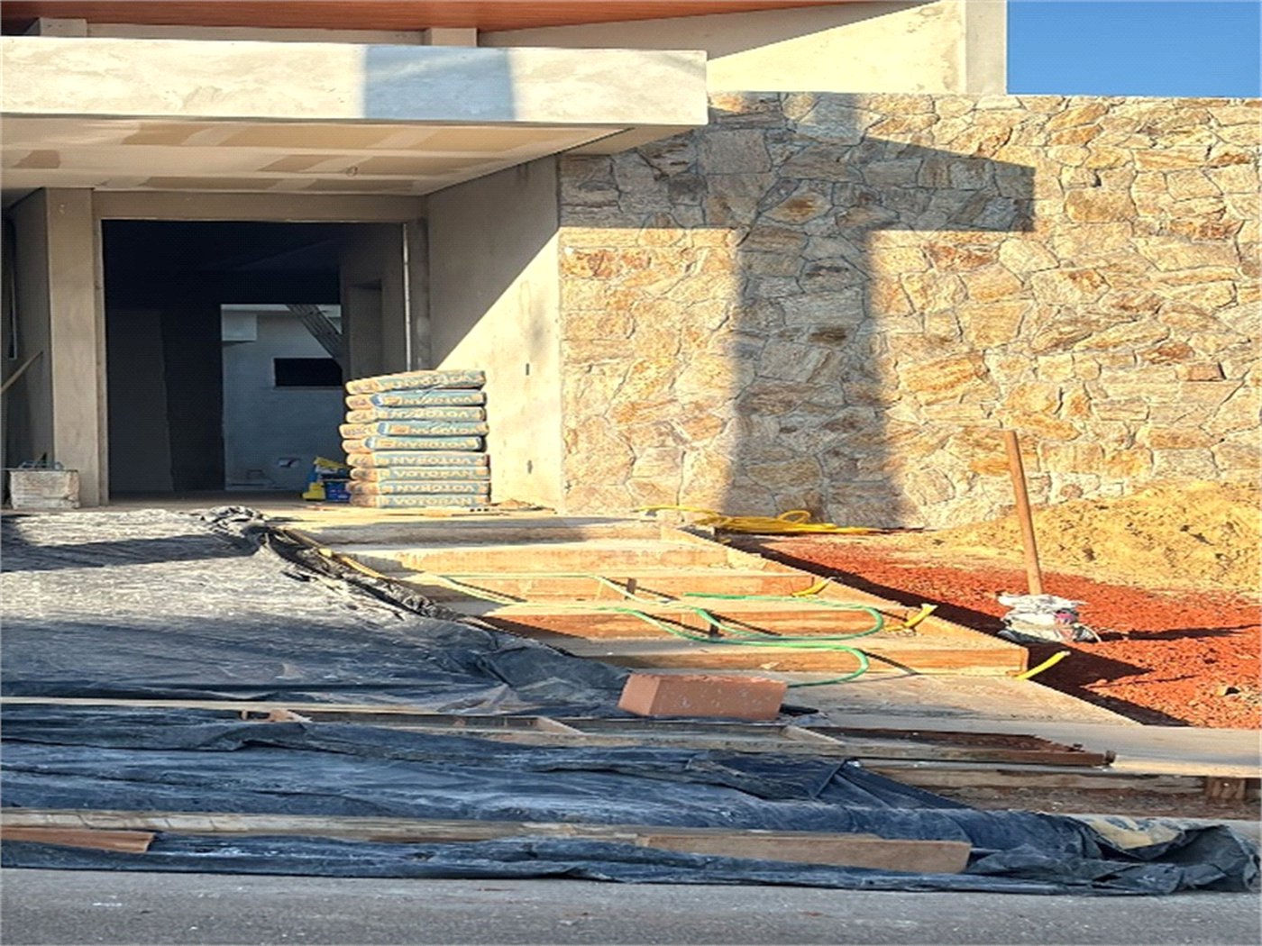 Casa à venda com 3 quartos, sendo 1 suíte,  no condomínio Reserva Ipanema, Sorocaba - SP