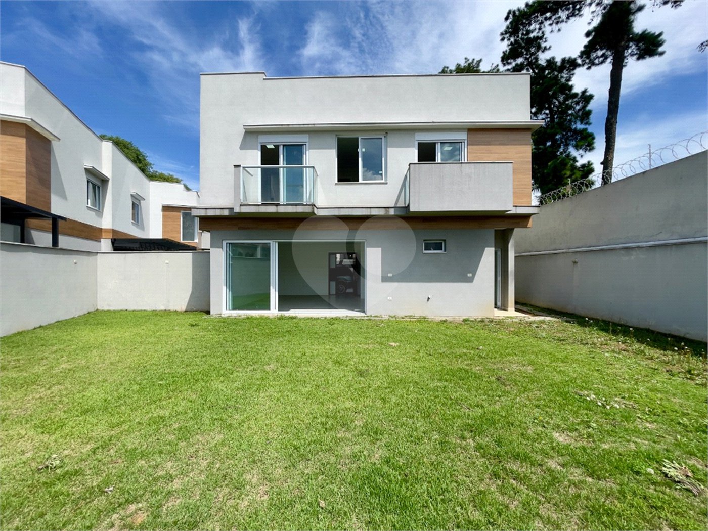 Casa à venda com 3 suítes no condomínio Th Harmonia, São Paulo - SP