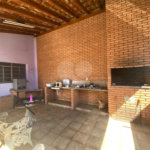 Casa à venda com 3 quartos, sendo 1 suíte, no Centro, Araraquara, SP