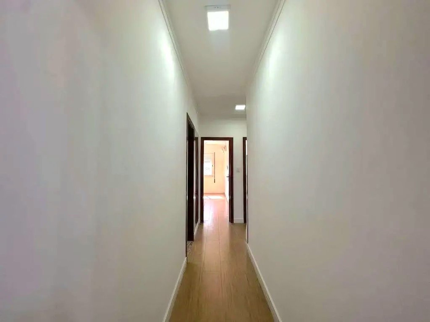 Apartamento perto da praia com 4 dormitórios à venda, 184 m² por R$ 980.000 - Gonzaga - Santos/SP