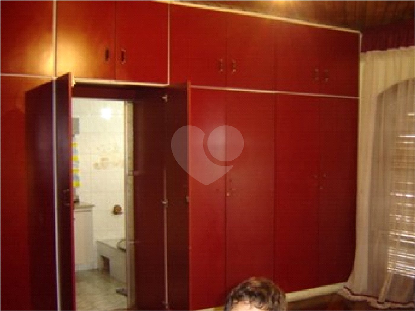 Sobrado à venda com 3 quartos, sendo 1 suíte, em Braz Cubas, Mogi das Cruzes, SP