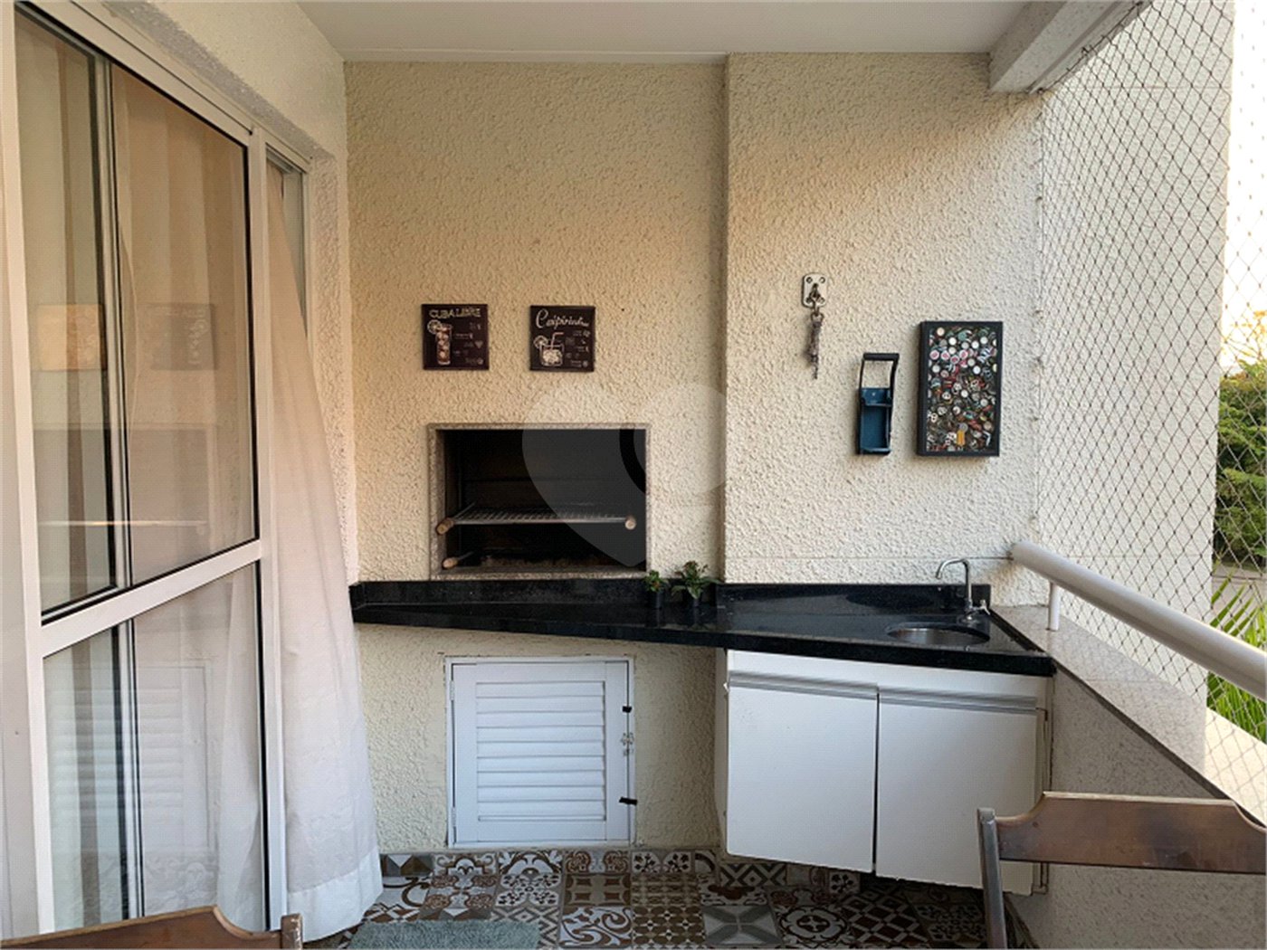 Apartamento à venda com 3 quartos, sendo 2 suítes, em Cidade São Francisco, São Paulo, SP