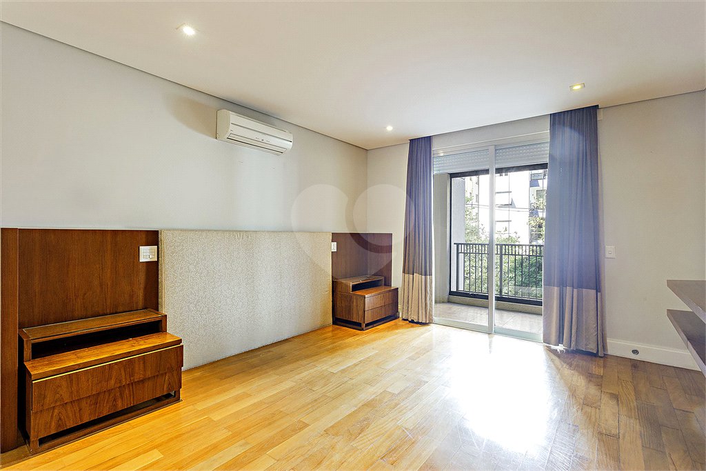 Apartamento à venda com 4 suítes em Paraíso, São Paulo, SP