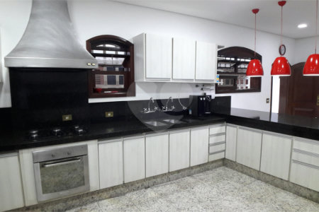 Casa à venda com 4 suítes em Lar São Paulo, São Paulo, SP