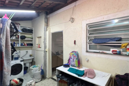 Casa à venda com 2 quartos no condomínio Recanto das Graças, Cotia - SP