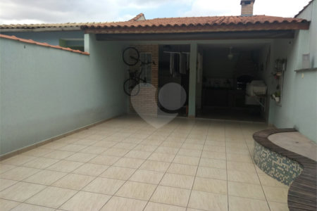 Sobrado à venda com 3 quartos, sendo 1 suíte, em Vila Aurora (zona Norte), São Paulo, SP