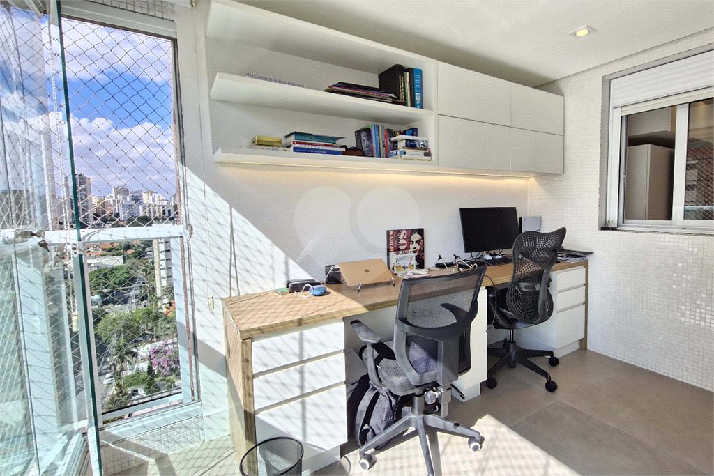 Apartamento à venda com 3 suítes em Brooklin, São Paulo, SP