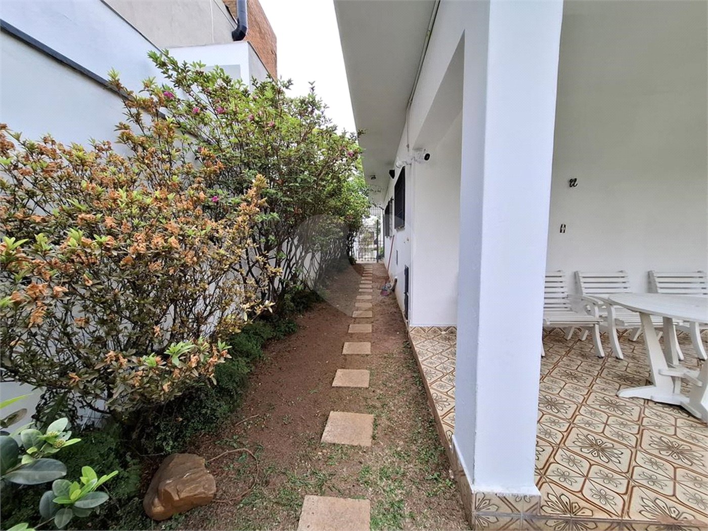 Casa à venda com 4 quartos, sendo 1 suíte, em Água Fria, São Paulo, SP