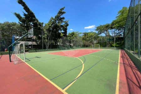 Casa à venda com 4 quartos, sendo 2 suítes,  no condomínio São Paulo Ii, Cotia - SP