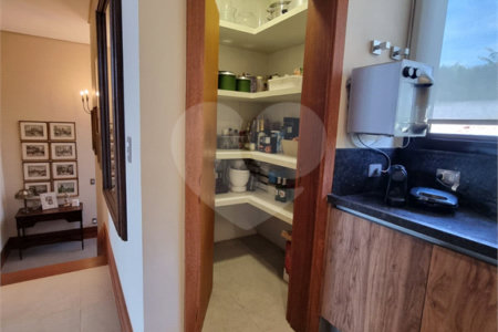 Casa à venda com 3 suítes no condomínio Campo de Toscana, Vinhedo - SP