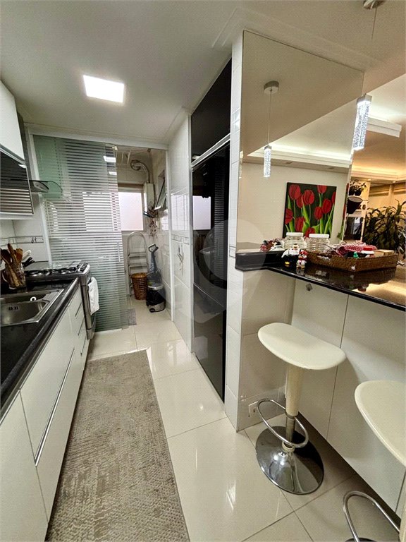 Apartamento à venda com 3 quartos, sendo 1 suíte, em Água Branca, São Paulo, SP