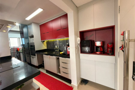 Apartamento à venda com 3 quartos, sendo 1 suíte,  no Centro, Diadema, SP