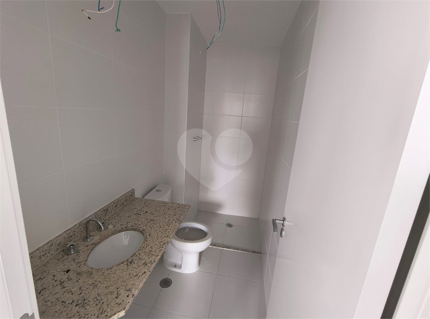 Apartamento à venda com 3 quartos, sendo 1 suíte, no Centro, São Bernardo do Campo, SP