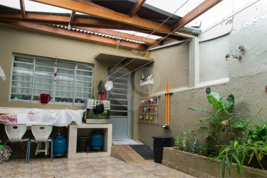 Casa à venda com 3 quartos, sendo 1 suíte,  em Planalto Paulista, São Paulo, SP