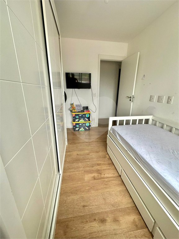 Apartamento à venda com 3 quartos, sendo 1 suíte,  em Vila Andrade, São Paulo, SP