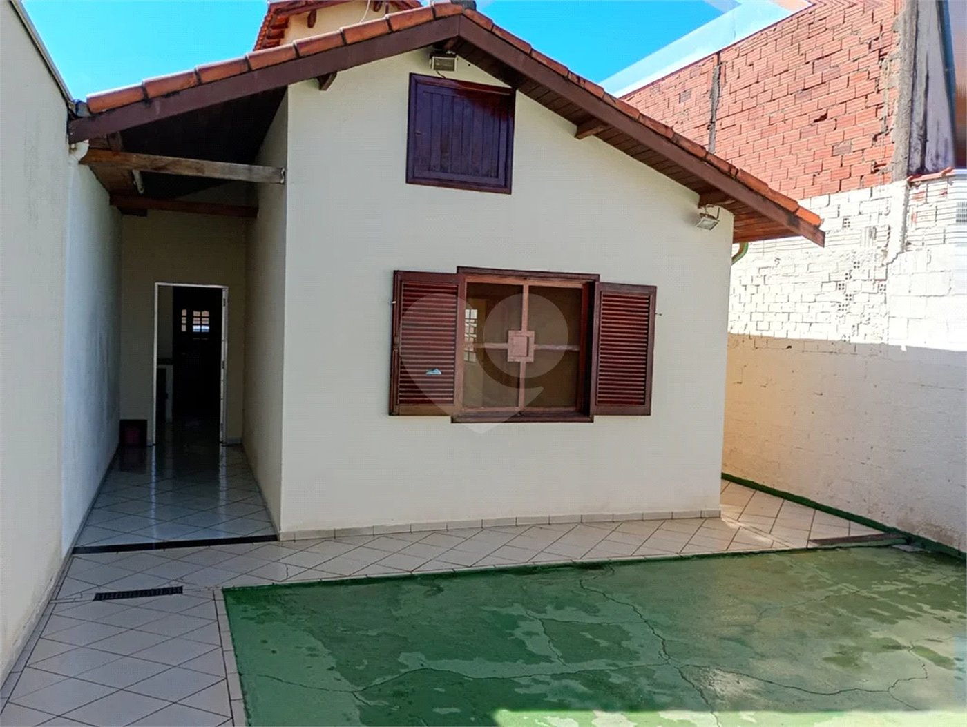 Casa térrea com edícula, com 4 dormitórios à venda no Condomínio Residencial Parque Taquaral em Piracicaba/SP.