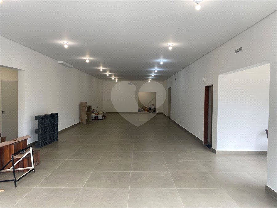 Salão Comercial para alugar em Vista Alegre, Vinhedo, SP