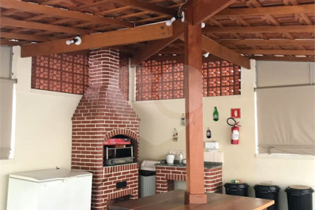 Apartamento 2 dormitórios à venda na Vila mariana.