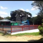 Chalé à venda em Atibaia 140m²– Condomínio fechado com lazer completo